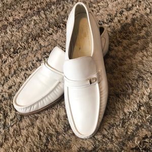 Men’s White Florsheim Vintage Loafer Dress shoes